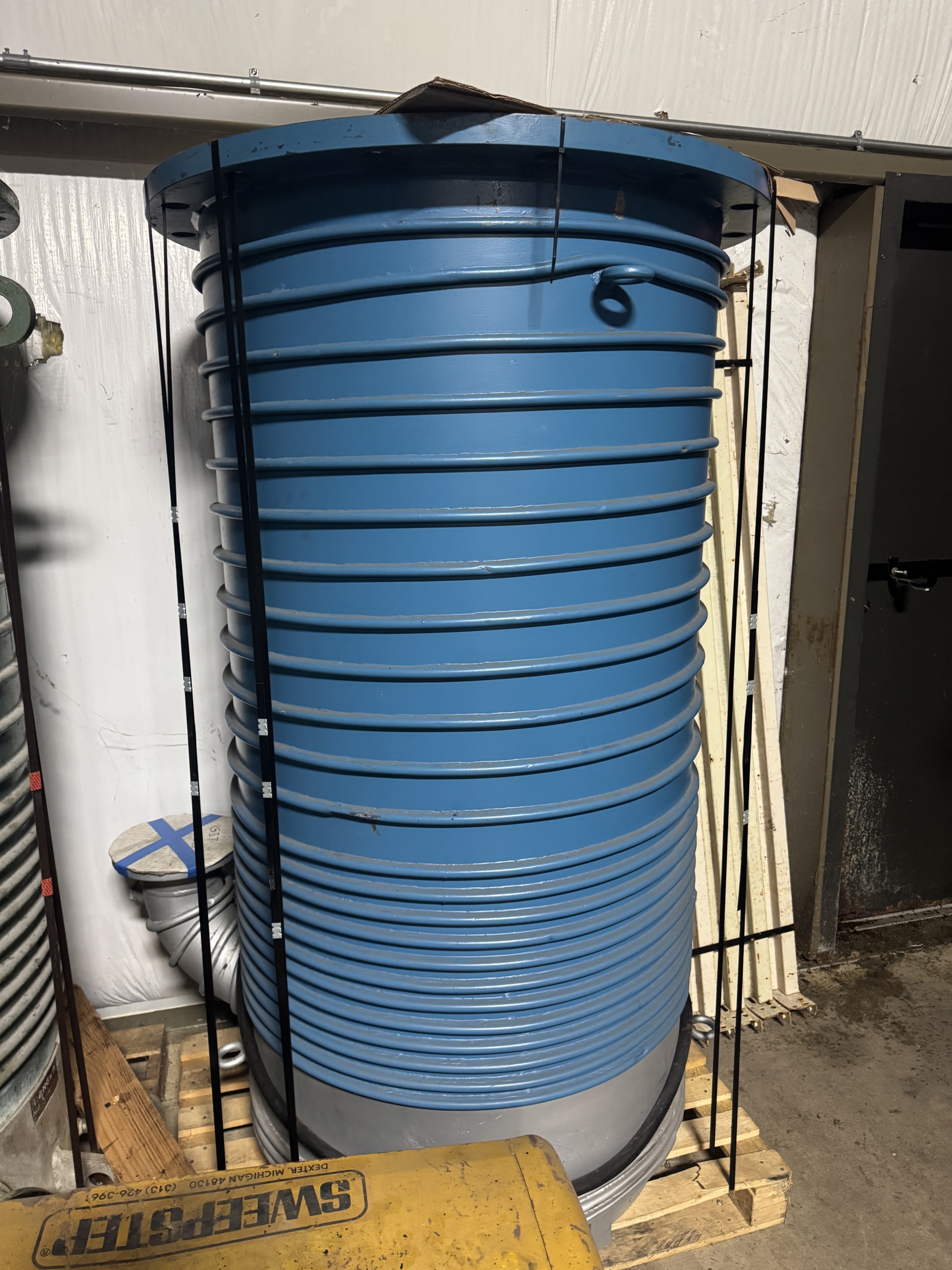 CVC 35 inch diffusion pump available after rebuild from YTI